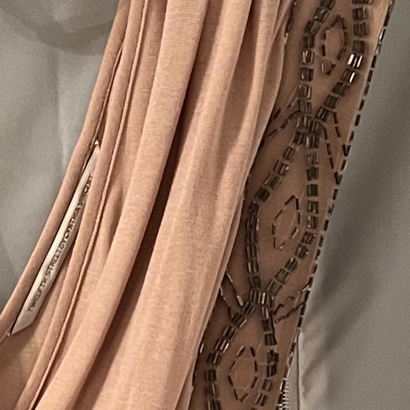 Dress - Picture 6 of 6